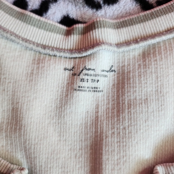 Urban Outfitters OFU go for gold crop top - Picture 5 of 5